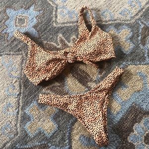 Zaful Spotted Two Piece Swimsuit